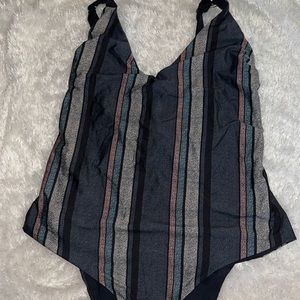 New Claire Moderate One Piece Turbulence Grey Sz L